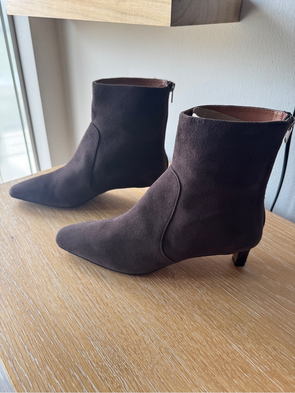 NWOB MADEWELL Women's The Dimes Kitten-Heel Boot Dark Roast Suede Size 9.5 NR863